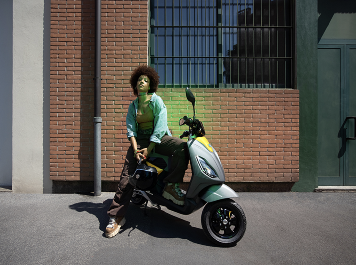 SCOOTER ELECTRIQUE PIAGGIO